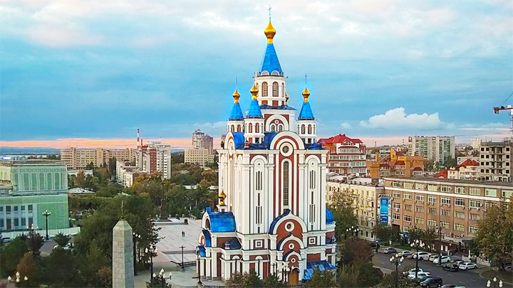 Онлайн веб-камера Успенского собора, Хабаровск